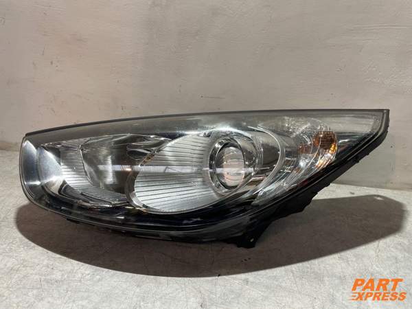 Faro Anteriore Sinistro Halogen Hyundai ix35 Tucson II LM 2010 - 2015 92101-2Y