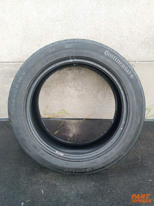 Tyre Continental Ford Kuga Mk2 2012 - 2020 vorne links 235/50 R18 97V (2122)