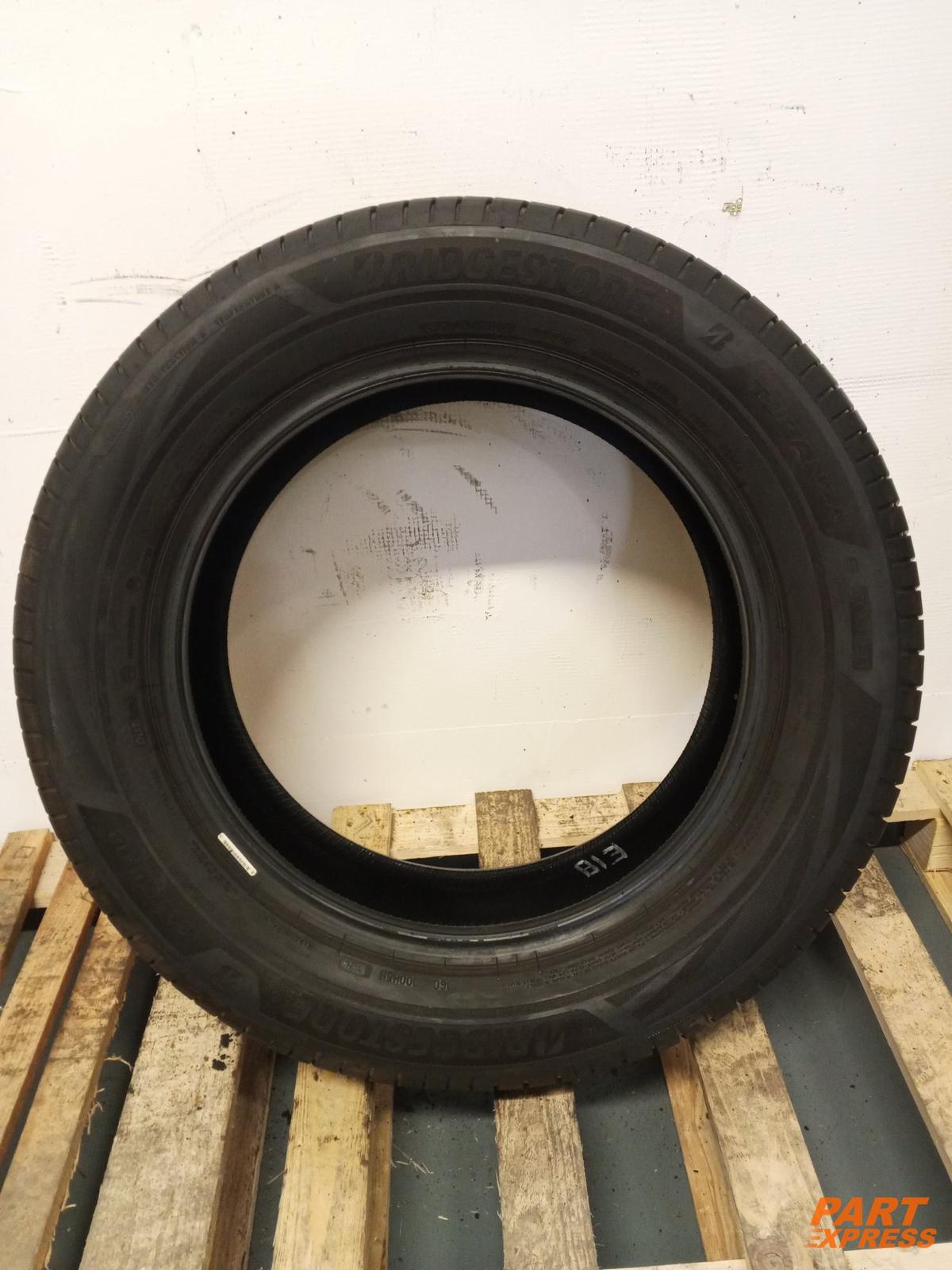 Pneumatico Land Rover Range Evoque hinten links L538 2011-2019 235/60R18 107W (1326)