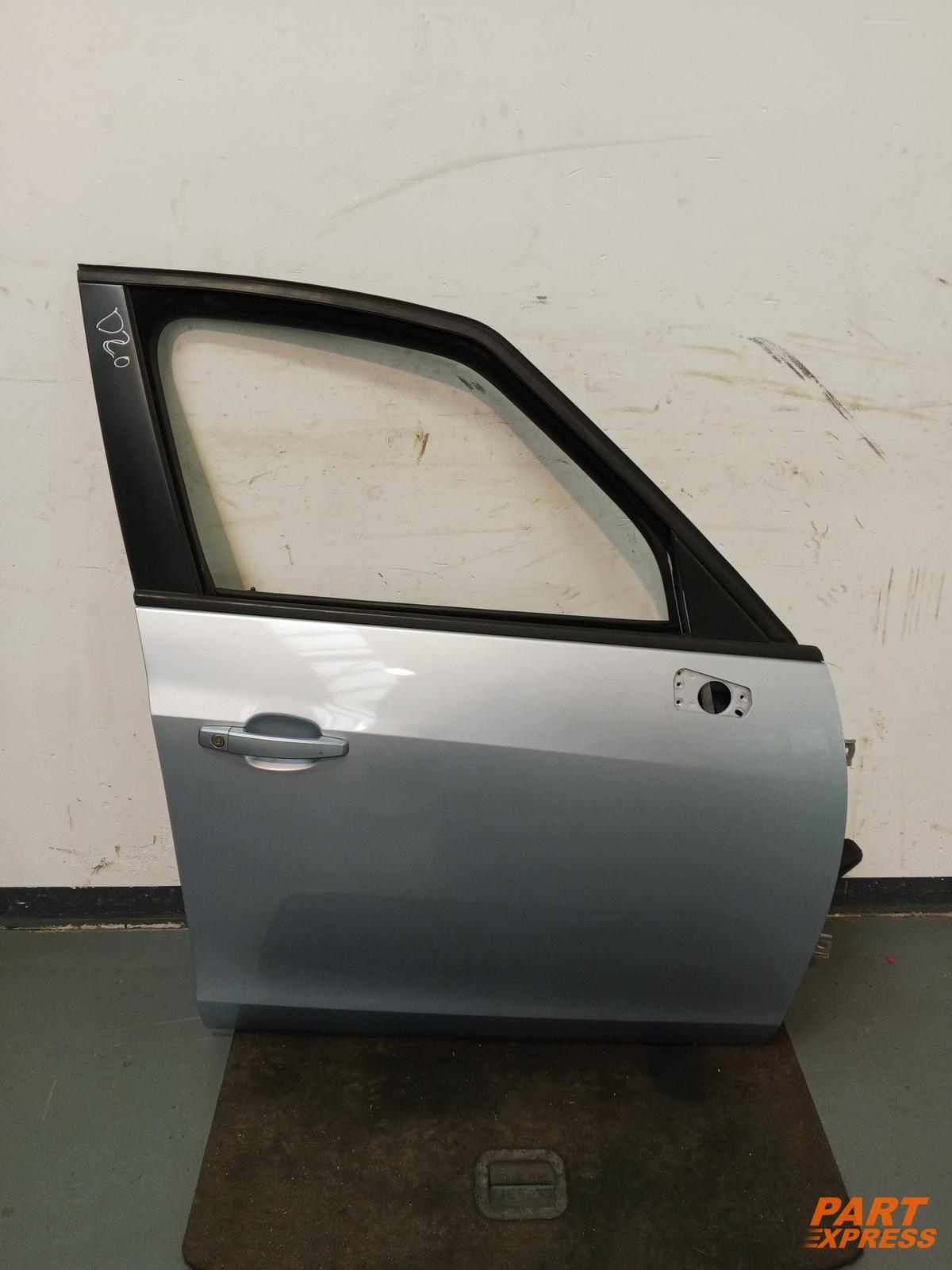 Door Complete Front Right Opel Zafira Tourer C Van Silver Z189 2011 - 2019