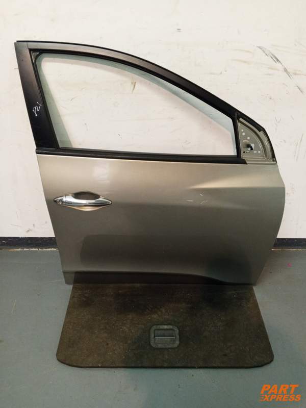 Puerta Completa Delantera Derecha Hyundai Tucson ix35 LM SUV Plata Sirius A3 2010-2015