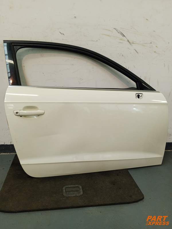 Door Complete Front Right Audi A3 8V 3-door White Amalfi Y5 2012 - 2020