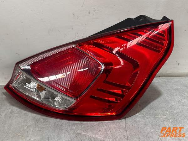 Rückleuchte rechts Halogen Ford Fiesta Mk7 Fastback 4-door 2008 - 2017 1877010