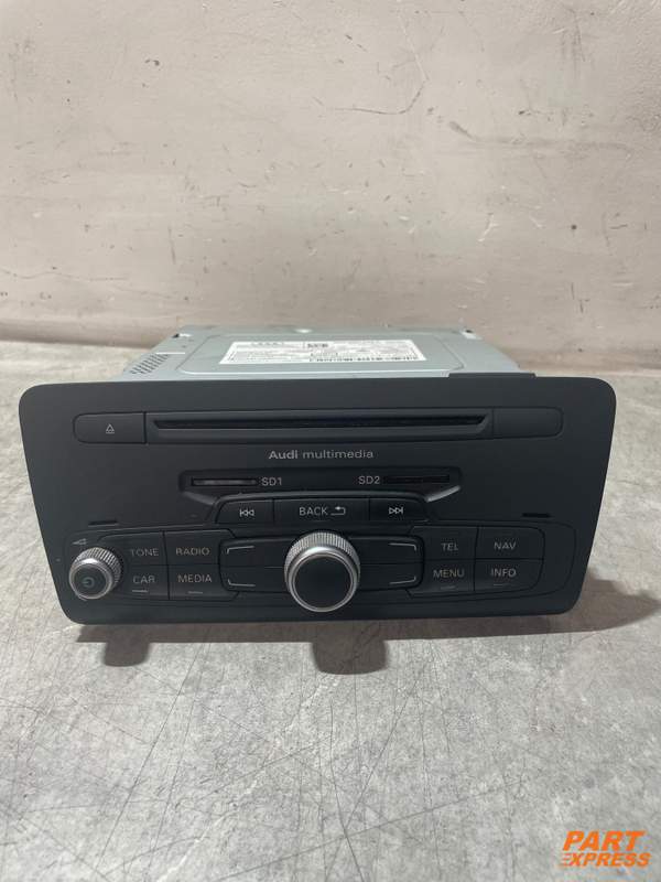 Radio / Audio / Player Audi A1 8X 2010 - 2018 8X0035193F