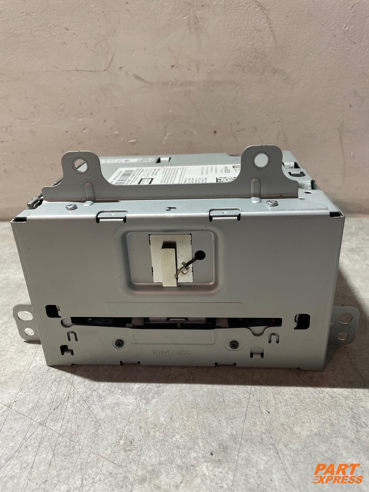 Radio / Audio / Lecteur Opel Zafira Tourer C 2011 - 2019 M1G475876