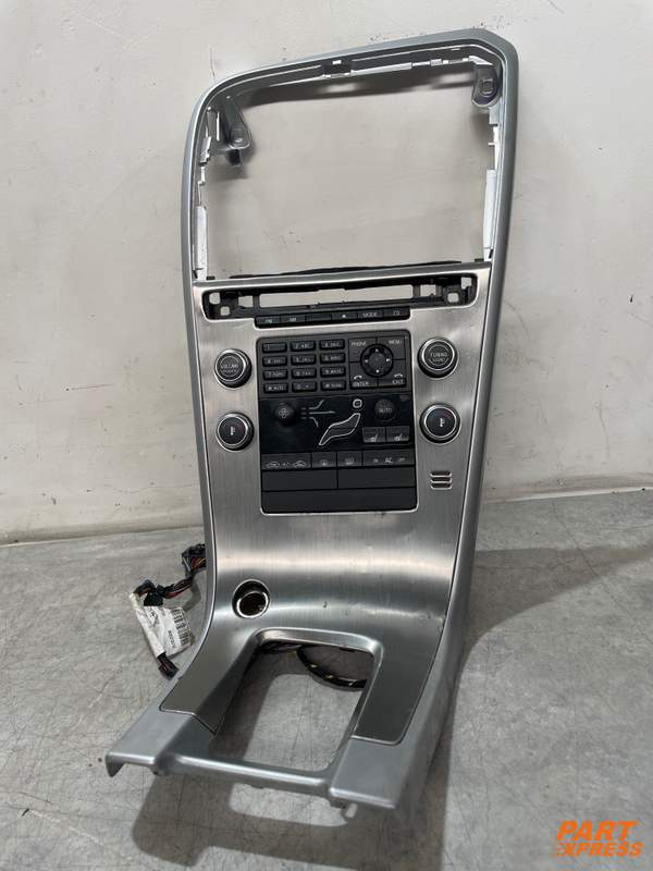 Panneau de Commande Radio Mittelkonsole Volvo XC60 Y20 2008 - 2017 30782903