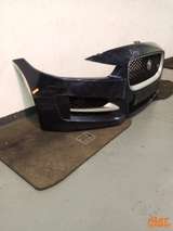 Pare-Chocs Avant Jaguar XE X760 Bleu Dark Sapphire Blue LRC JBM à partir de 2015 – 3