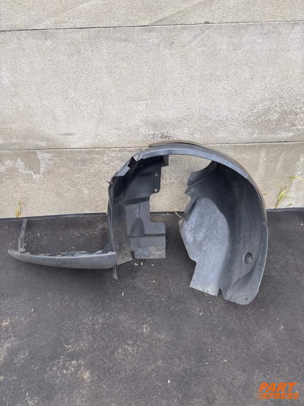 Radhausschale vorne links Ford Focus Tita Mk3 Facelift 2011 - 2018 AM51 R16115BG