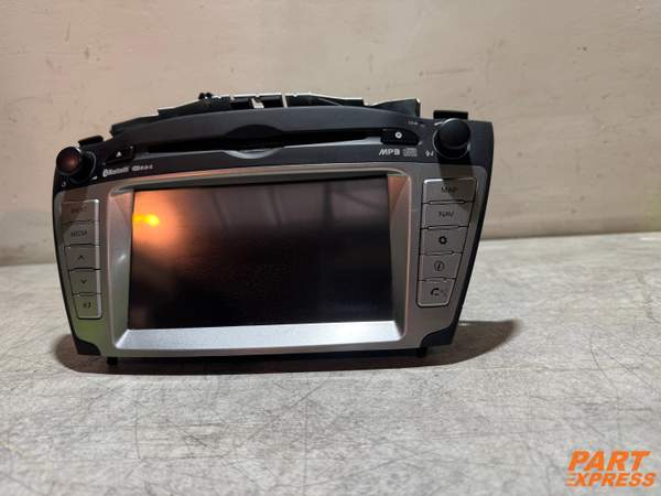 Radio / Audio / Player Hyundai Tucson ix35 LM 2010 - 2015 96560-2Y500 TAN