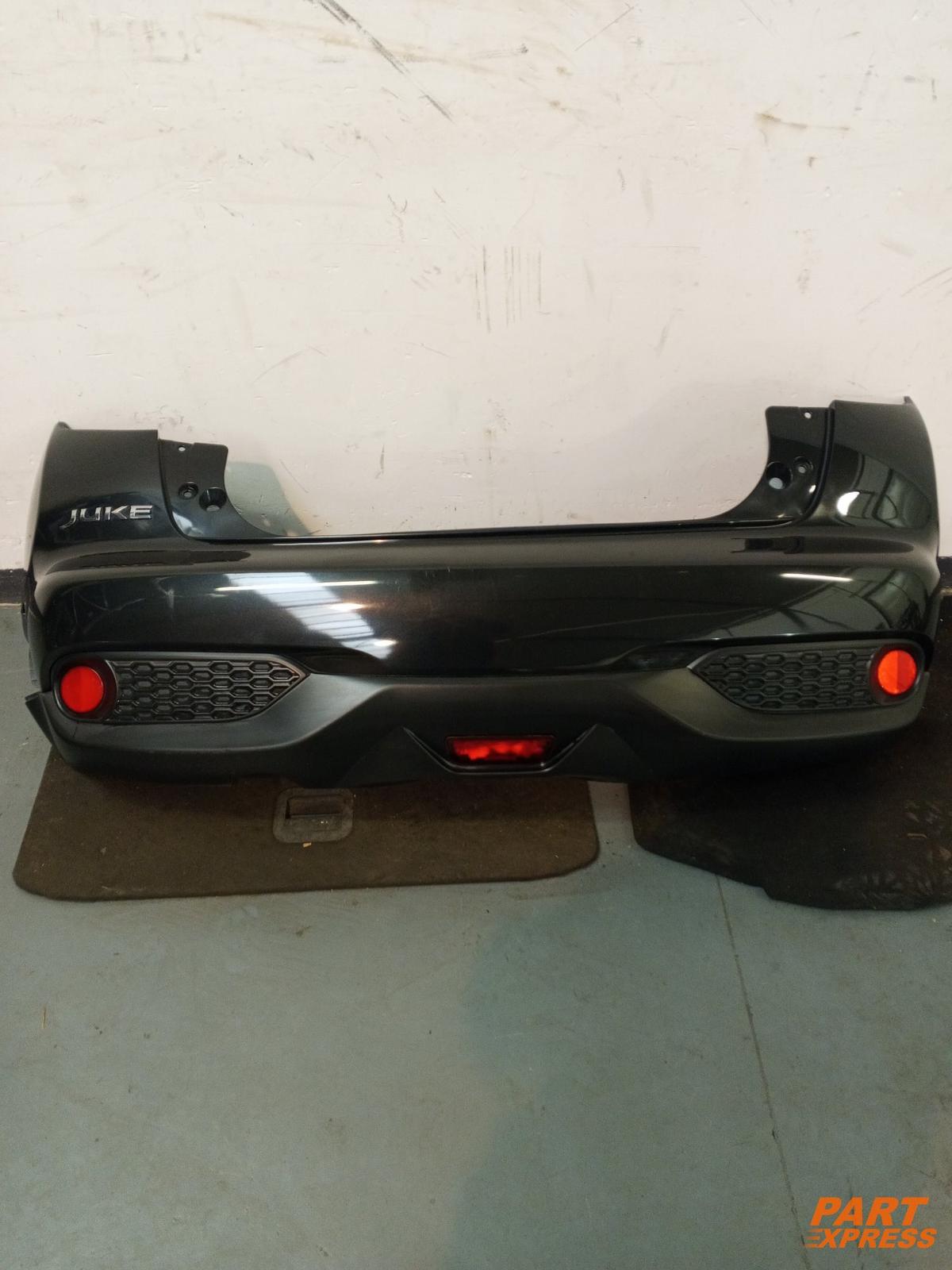 Pare-Chocs Complet Arrière Nissan Juke F15 Noir Z11 2010 - 2019